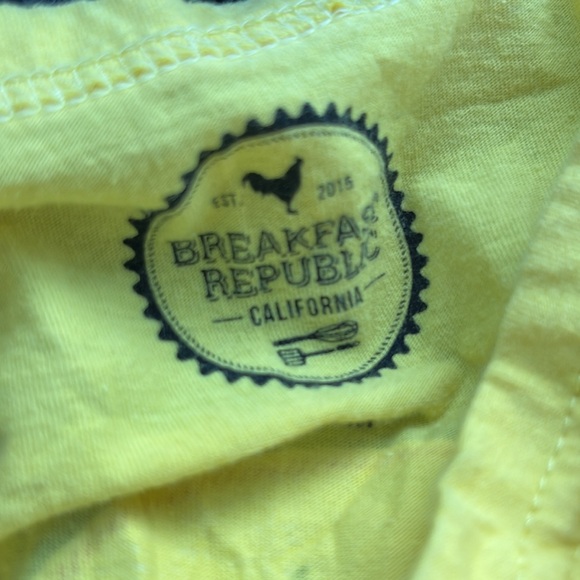 Ladies t shirt size medium - Picture 2 of 2